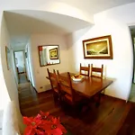Apartamento Em Rua Sem Saida No Leme